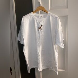 Giraffe Stitched Tee Shirt